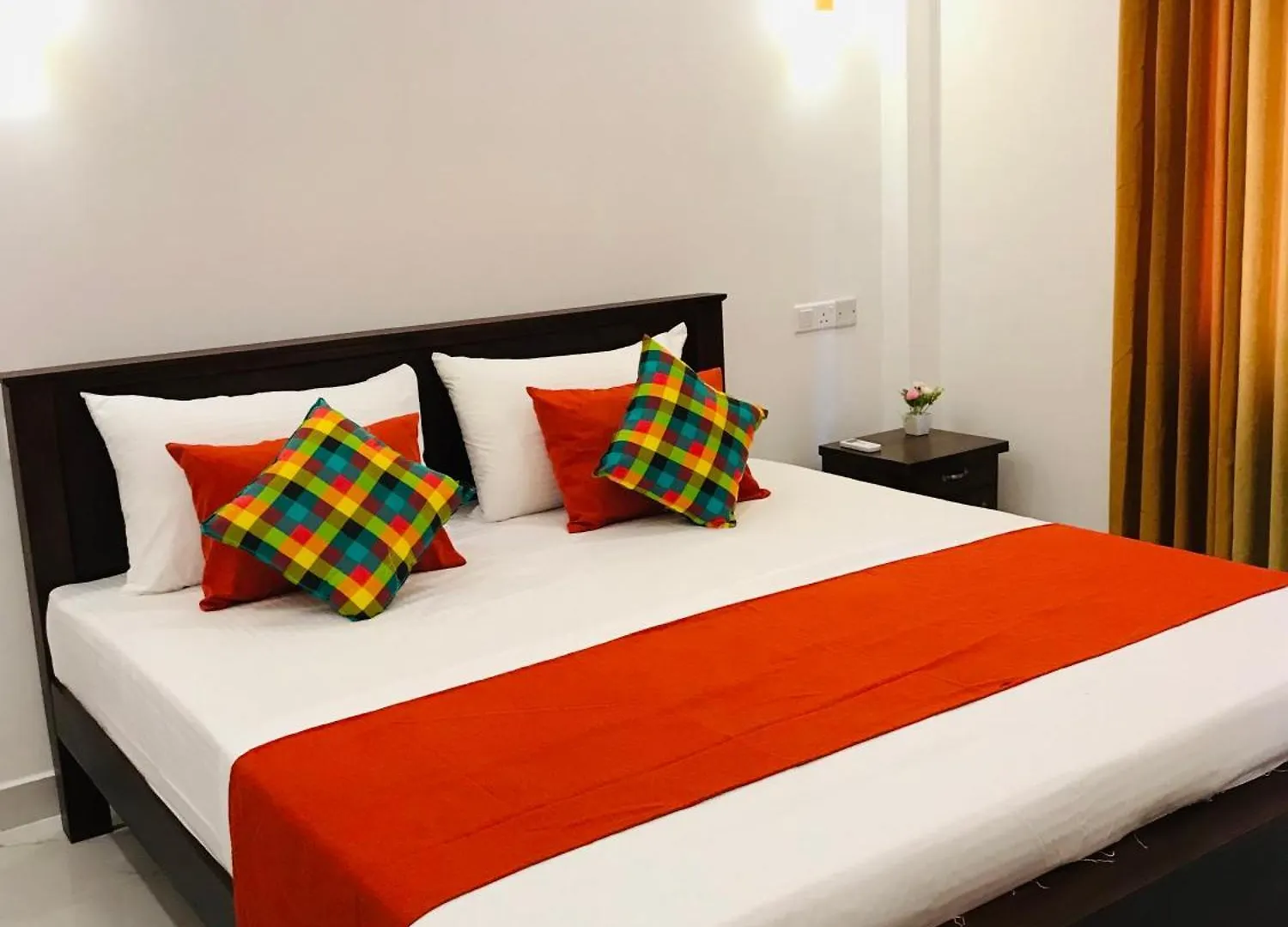 Guest house Sri White Villa Airport Boutique Hotel Katunayake Sri Lanka