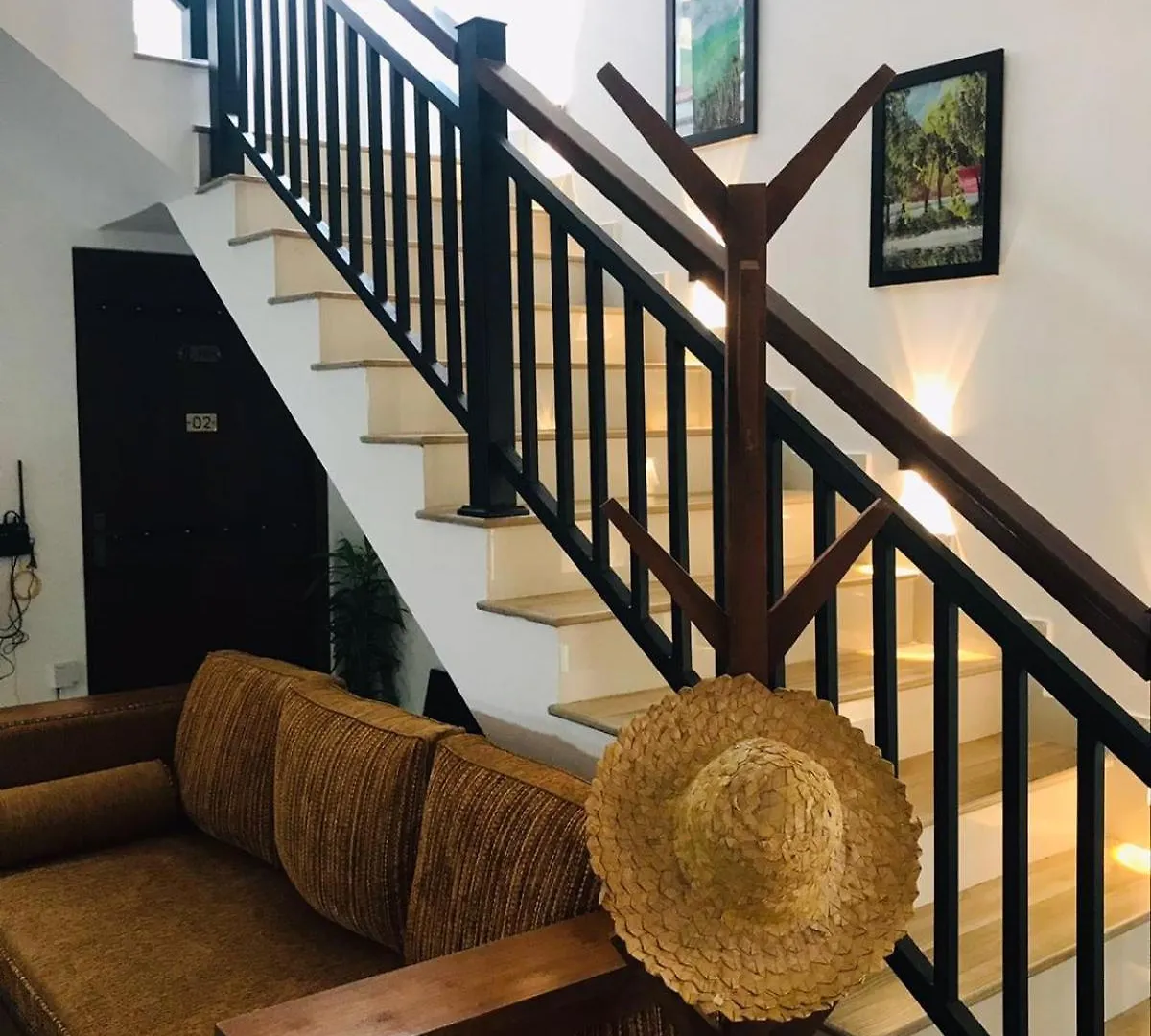 Guest house Sri White Villa Airport Boutique Hotel Katunayake Sri Lanka